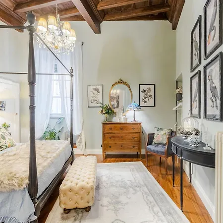 Appartement In With Piazza Views Lucca